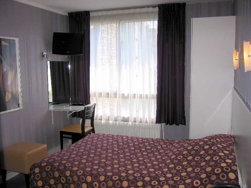 Ibis Styles Paris Buttes Chaumont Hotel Exterior photo