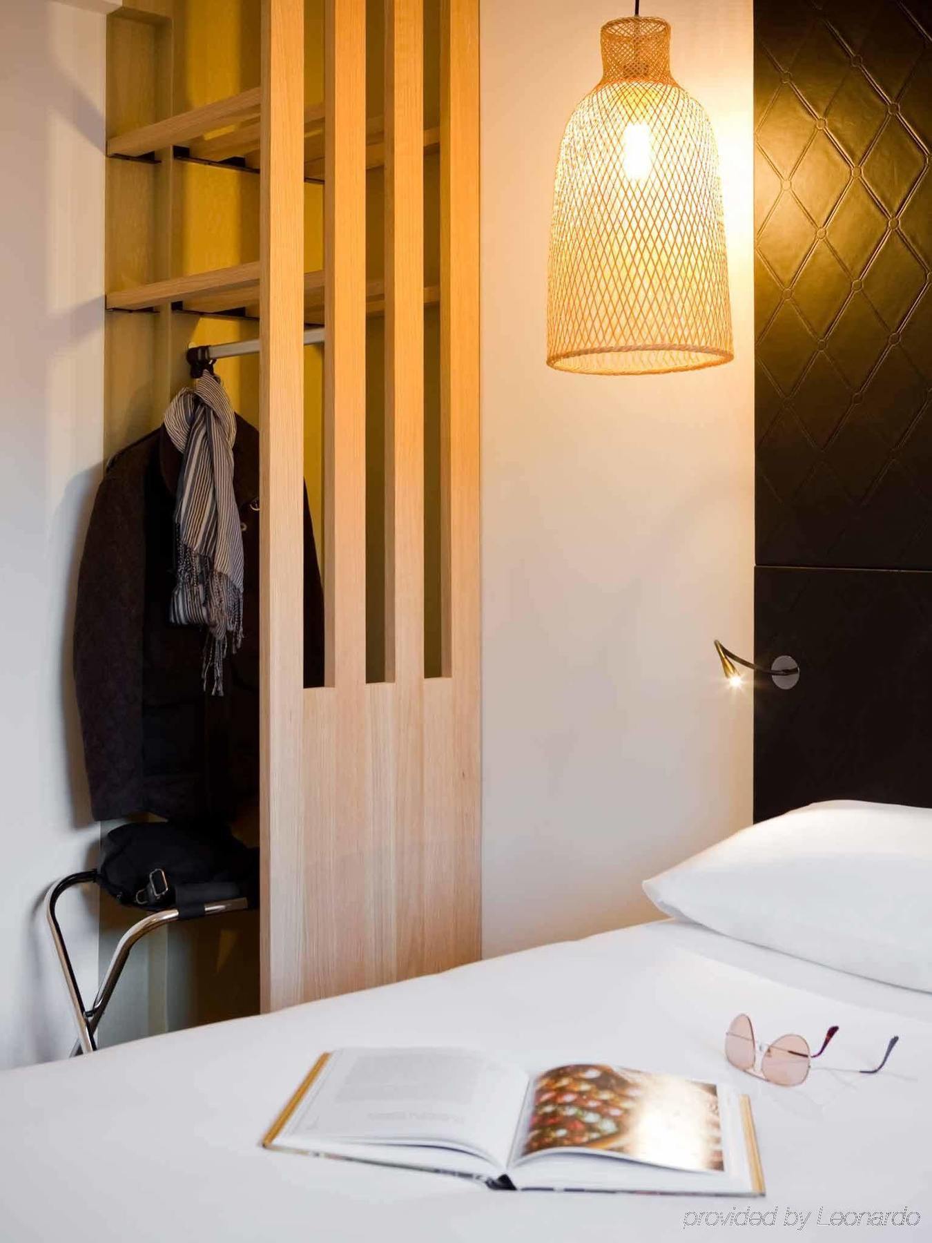 Ibis Styles Paris Buttes Chaumont Hotel Exterior photo